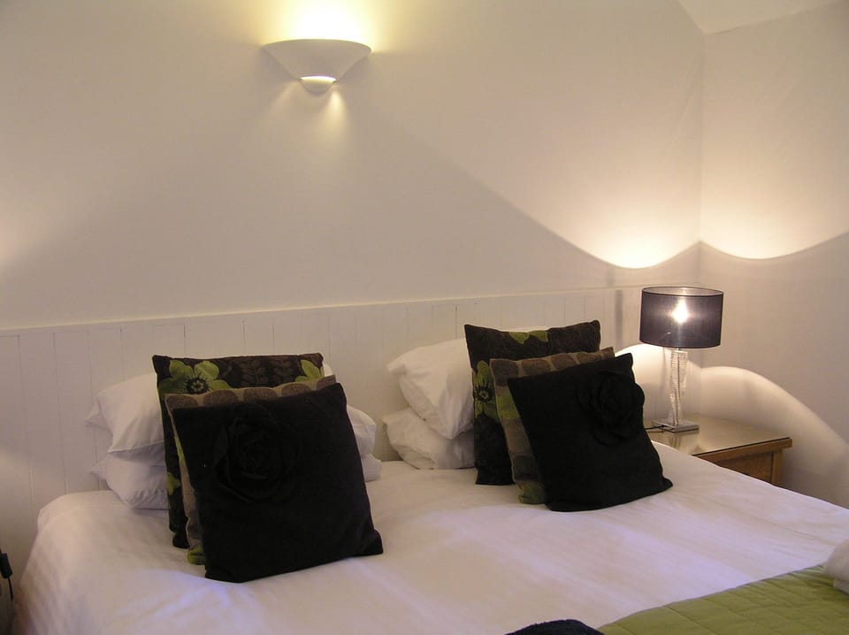 Superior Double Room | Individually decorated, individually furnished, desk, laptop workspace