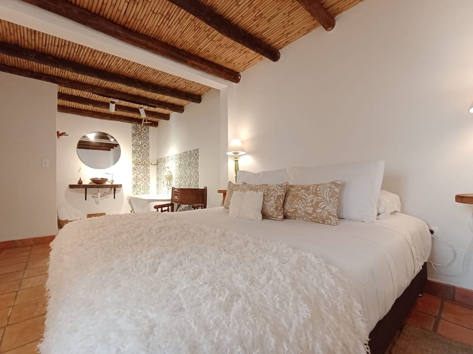 Superior Suite | Premium bedding, down comforters, free WiFi, bed sheets