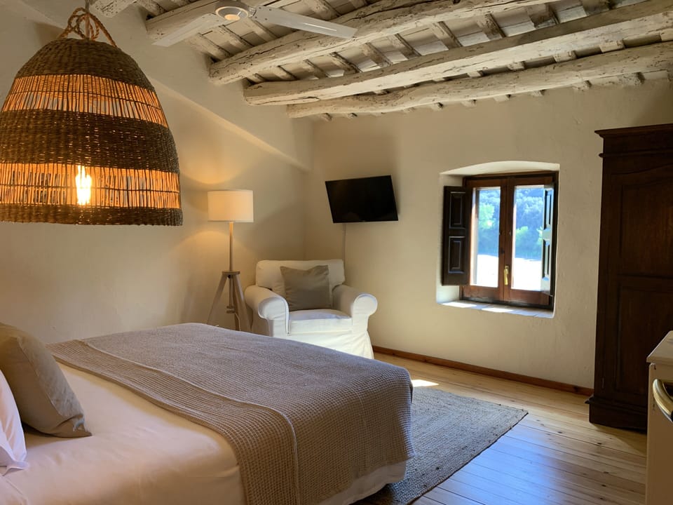 Superior Double Room | 1 bedroom, free WiFi, bed sheets