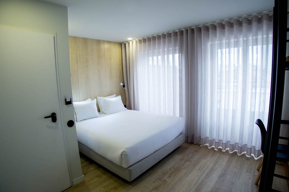 Double Room | In-room safe, desk, blackout drapes, soundproofing