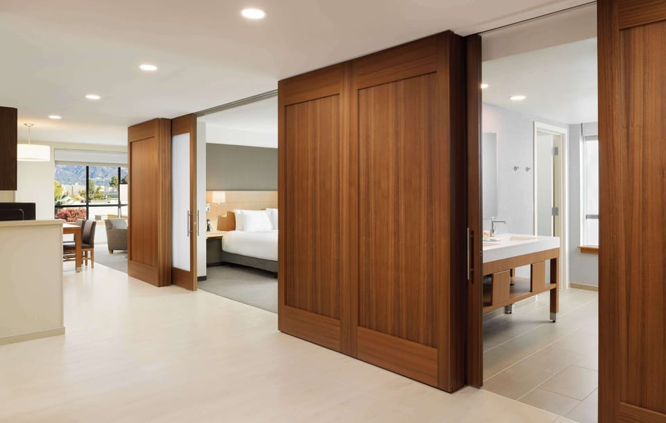 Suite, 1 King Bed with Sofa bed | In-room safe, desk, blackout drapes, iron/ironing board