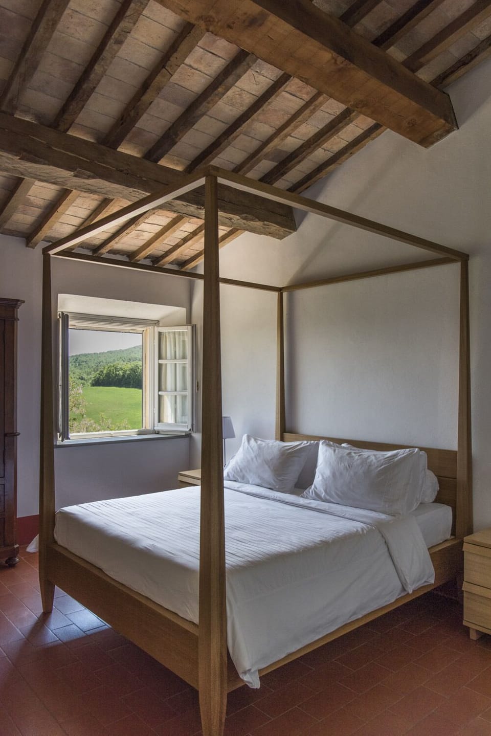 Apartment, 3 Bedrooms | Bed sheets