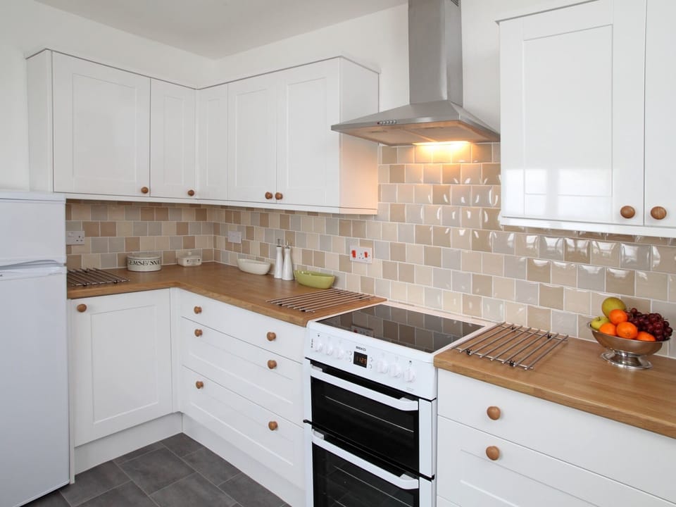 Cottage, Private Bathroom (Willow Farm Cottage) | Shared kitchen