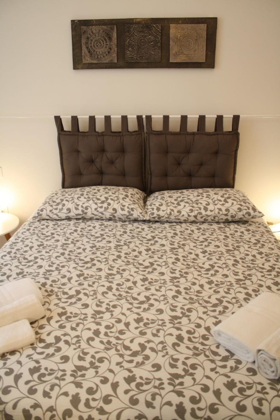 Desk, blackout drapes, free WiFi, bed sheets