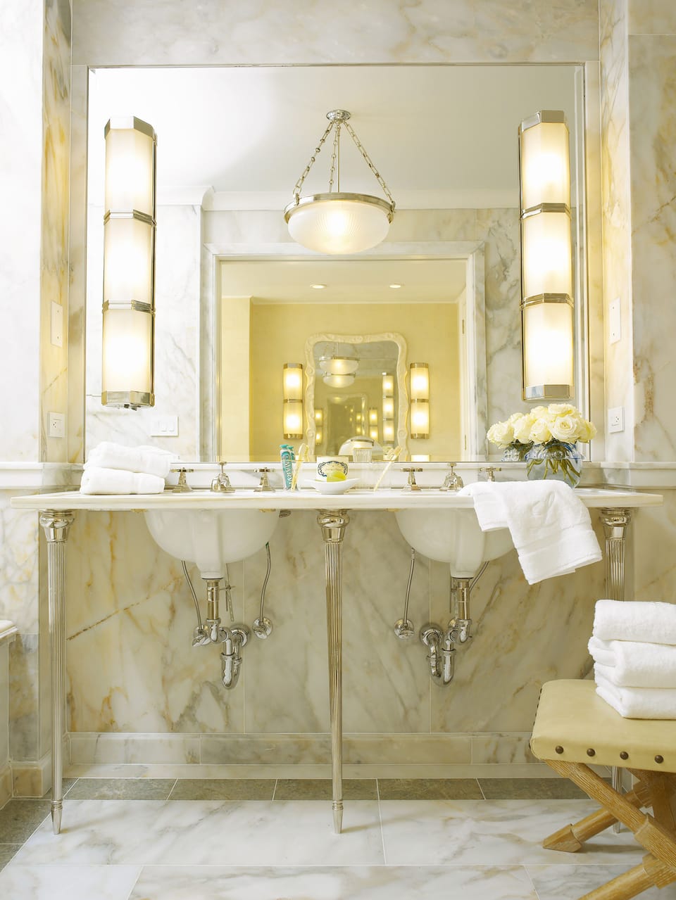 Suite, 1 Bedroom (with 2 Full Beds) | Bathroom | Bathtub, designer toiletries, hair dryer, bathrobes