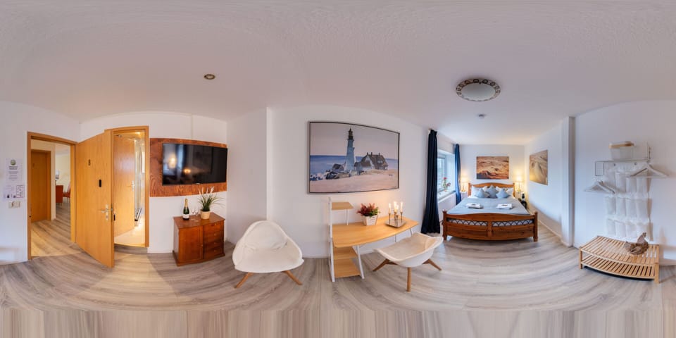 Twin Room, Private Bathroom (incl. Netflix and Nespresso) | Free WiFi, bed sheets