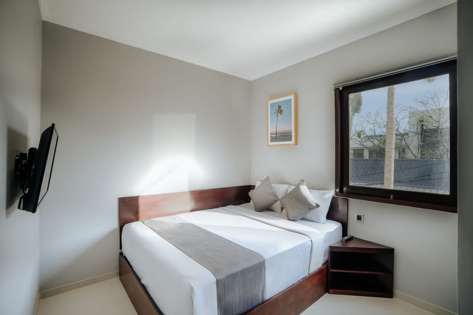 Deluxe Double Room | Minibar, in-room safe, desk, soundproofing