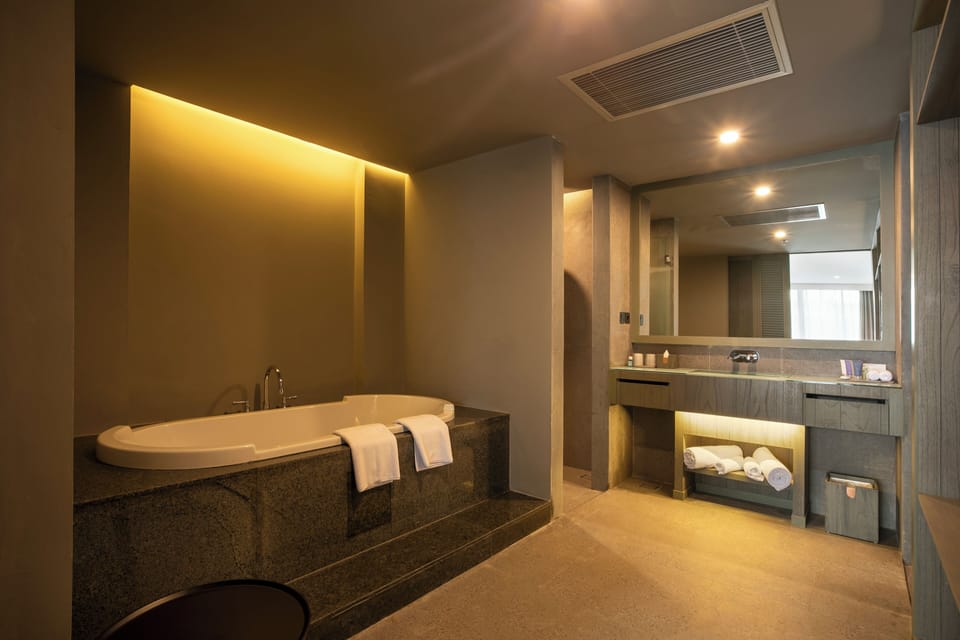 Shower, free toiletries, hair dryer, bathrobes
