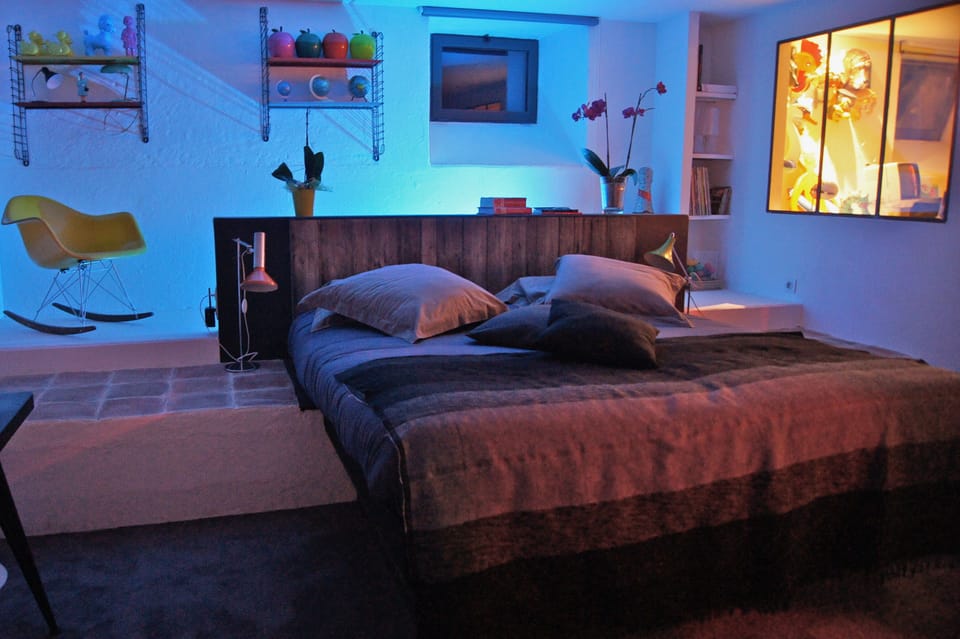 Design Suite (Atelier 68) | Premium bedding, individually decorated, individually furnished