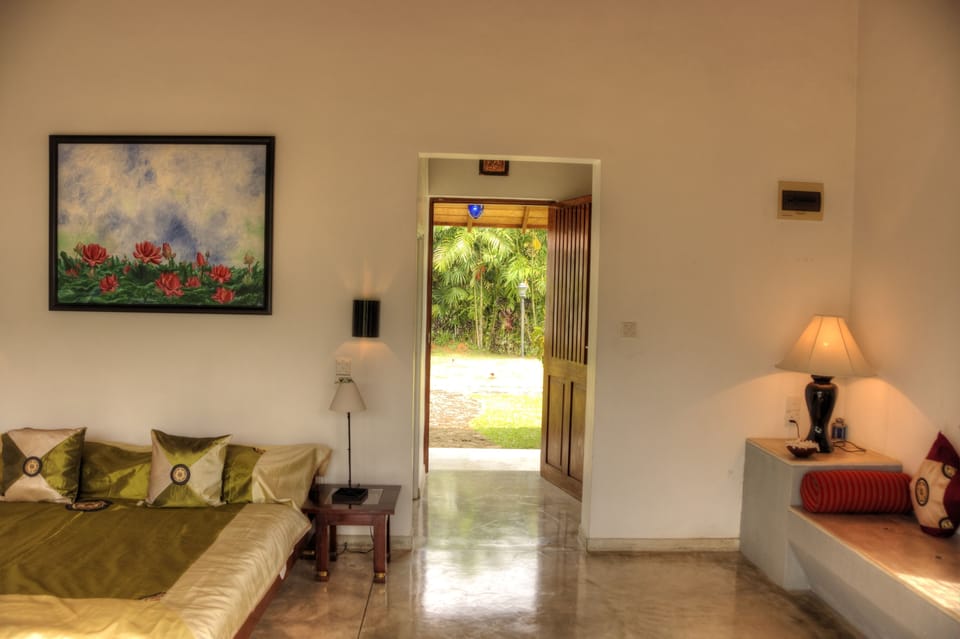 Deluxe Room | In-room safe, iron/ironing board