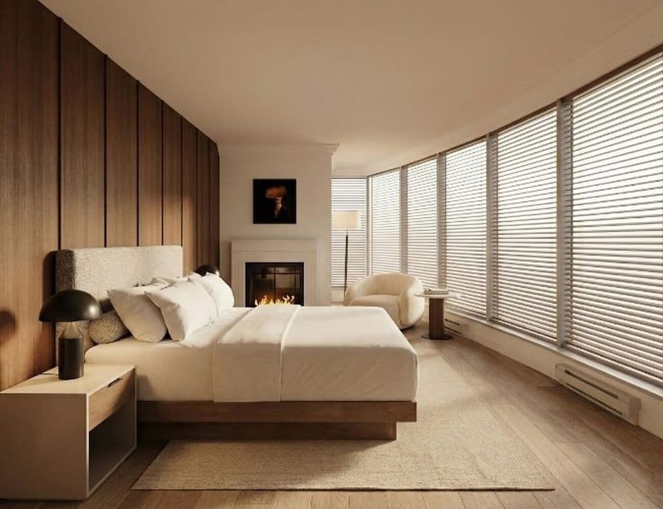 Deluxe Room, 1 King Bed, Corner | Premium bedding, down comforters, pillowtop beds, minibar
