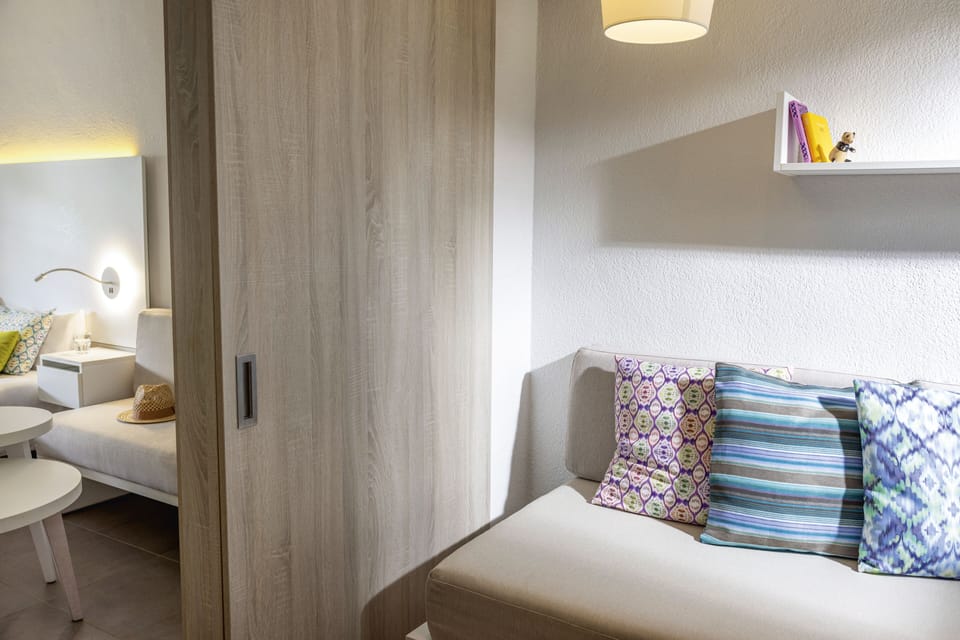 Minibar, in-room safe, desk, blackout drapes