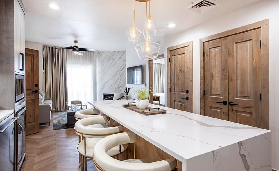 Luxury Condo | Private kitchen | Microwave, coffee/tea maker, toaster, paper towels