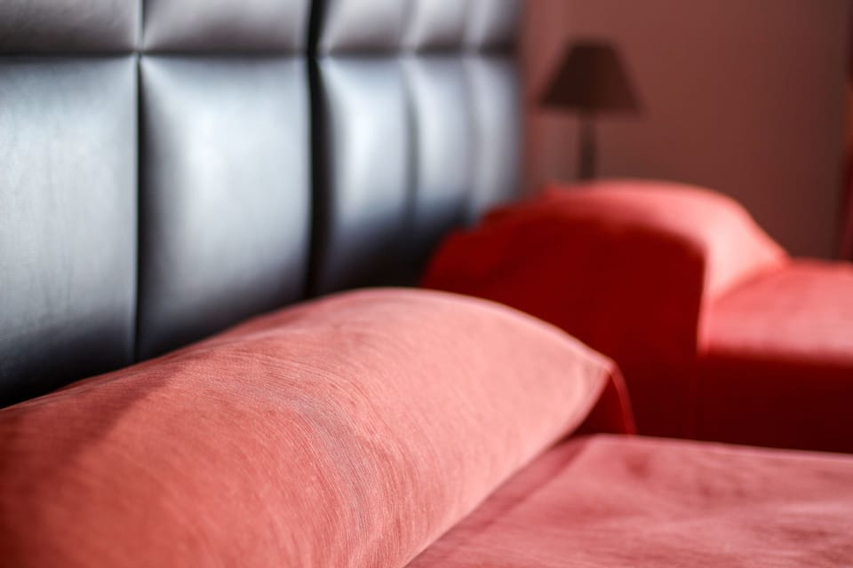 Triple Room, Sea View | Iron/ironing board, free WiFi, bed sheets