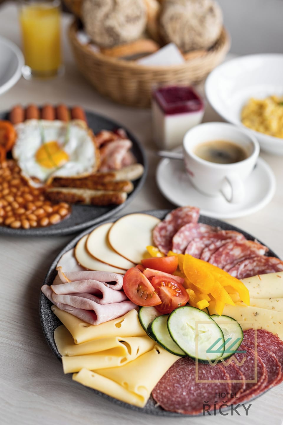 Daily buffet breakfast for a fee