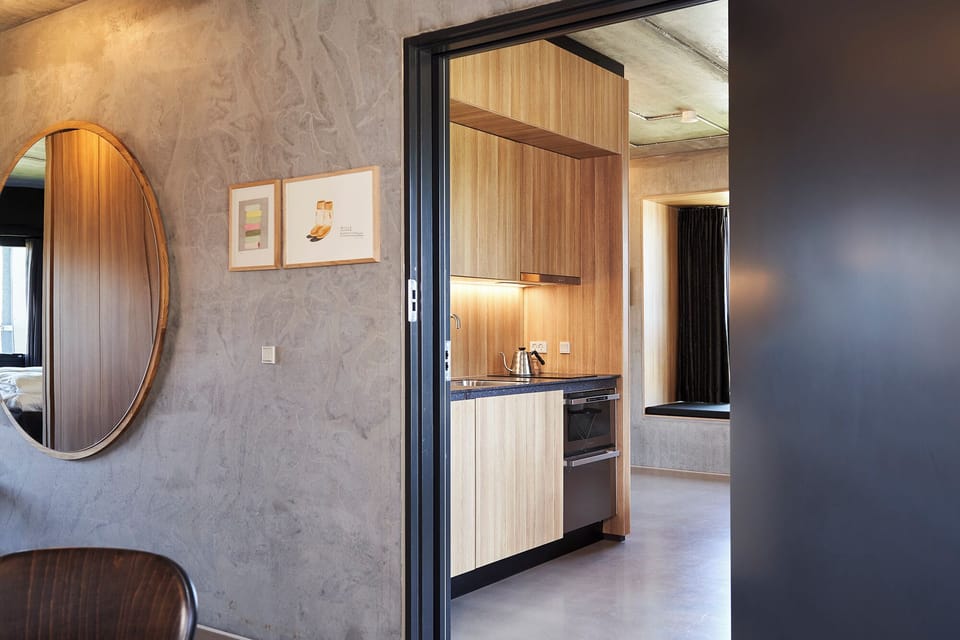 Family Apartment | Private kitchen | Fridge, oven, stovetop, dishwasher
