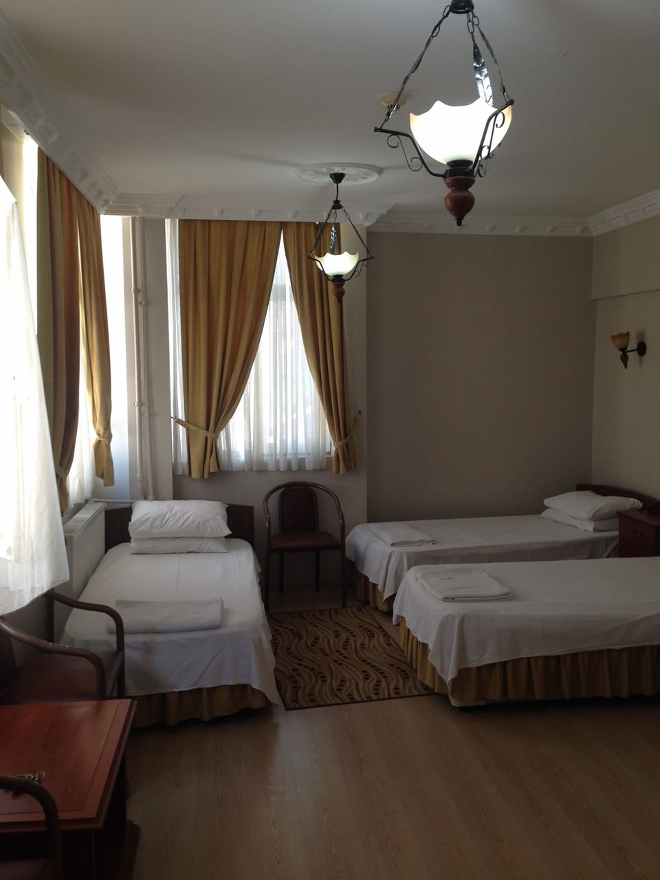 Standard Triple Room | 1 bedroom, desk, free WiFi, bed sheets