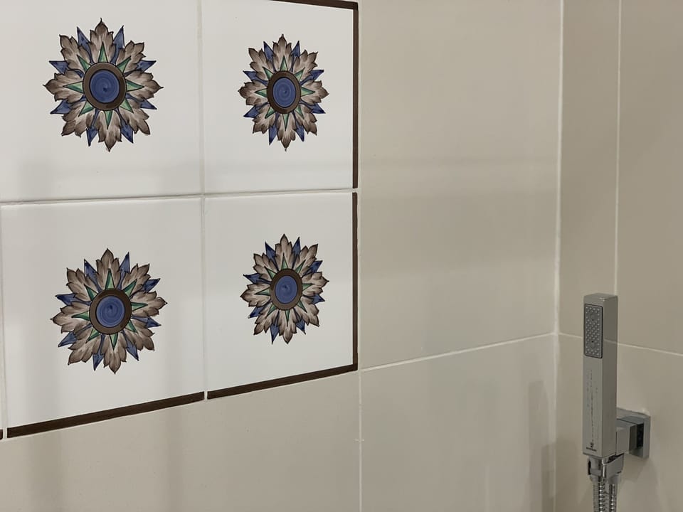 Family Suite, 2 Bedrooms | Bathroom shower
