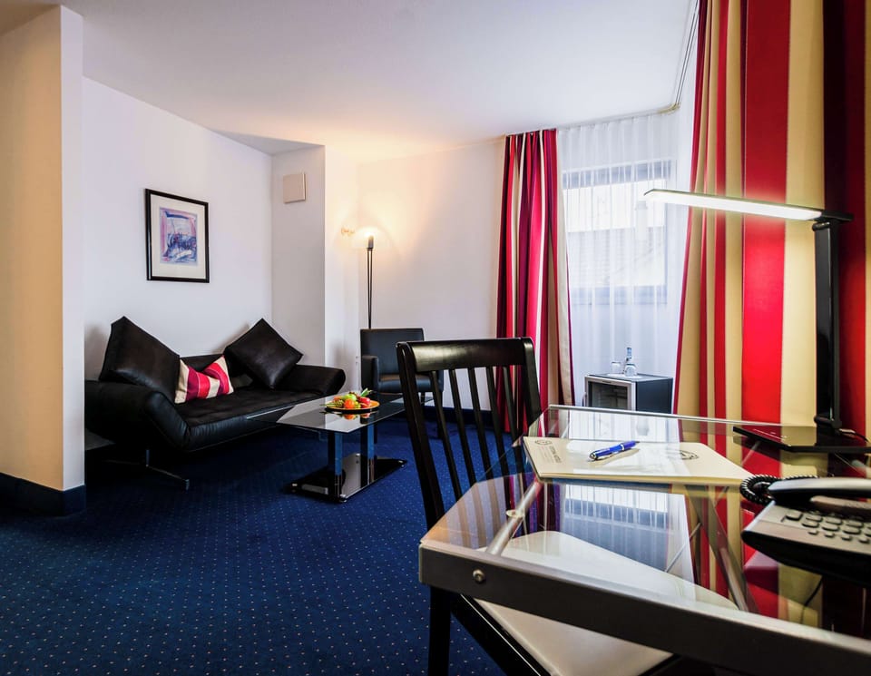 In-room safe, desk, laptop workspace, iron/ironing board