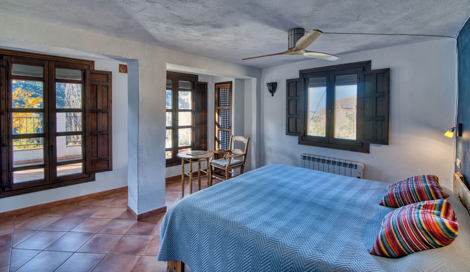 Panoramic Double or Twin Room | Hypo-allergenic bedding, laptop workspace, soundproofing