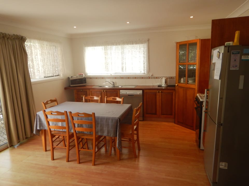 Pine Cottage: 3-Bedroom House | Private kitchen | Coffee/tea maker, full-size fridge, microwave, oven