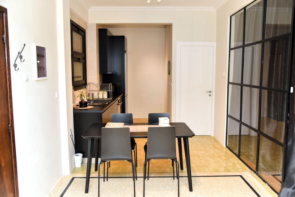 Central apartment at Echarxia 2 beds for 4 pers Apartment in Athens