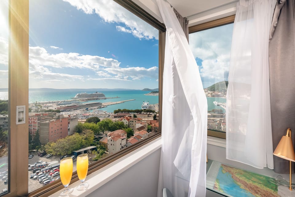 Studio Suite, Sea View | Exterior