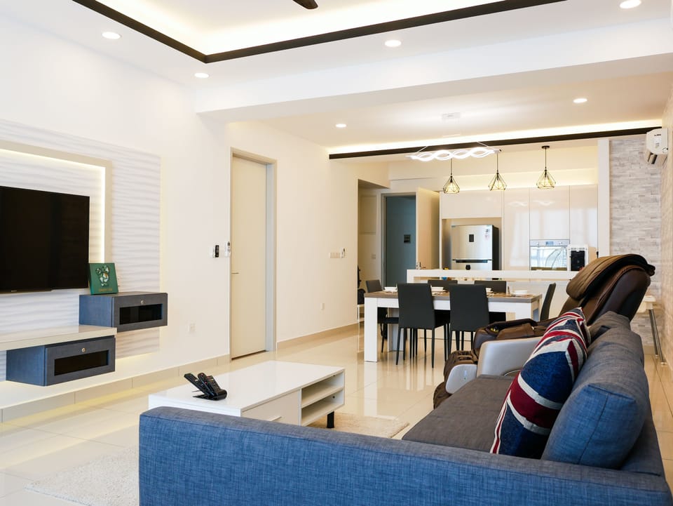 Apartment, 2 Bedrooms | Living area | 55-inch Smart TV with satellite channels, TV