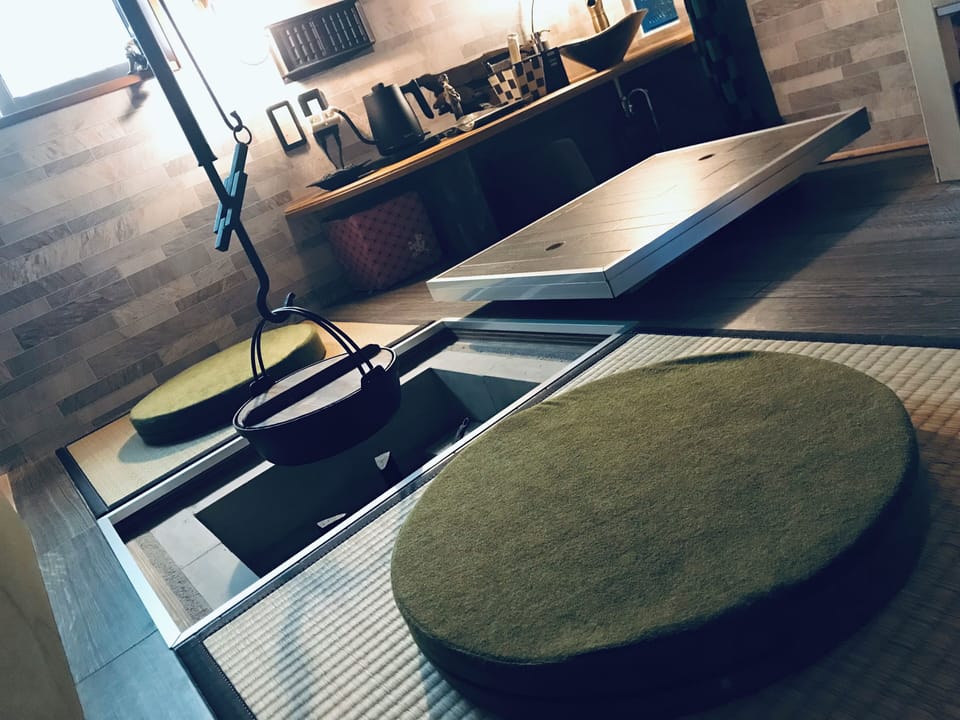 [Irori-An:101] Superior Studio: Single bed/Futon/Semi-single sofa bed w/Shower booth, Smoking | Hypo-allergenic bedding, down comforters, individually decorated