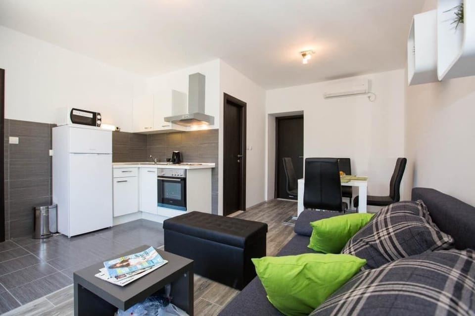 Apartment (Standard One Bedroom) | Interior