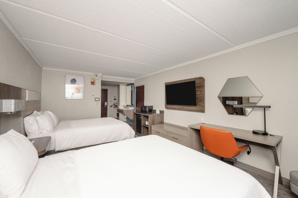 In-room safe, desk, laptop workspace, blackout drapes