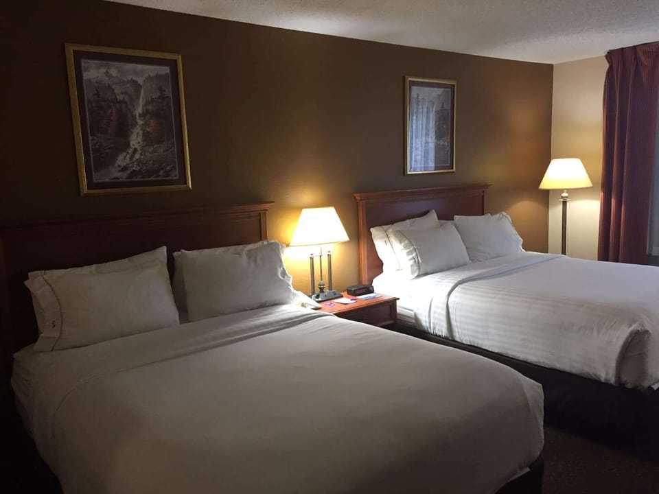 Room, 2 Queen Beds, Non Smoking | Desk, iron/ironing board, free cribs/infant beds, free WiFi