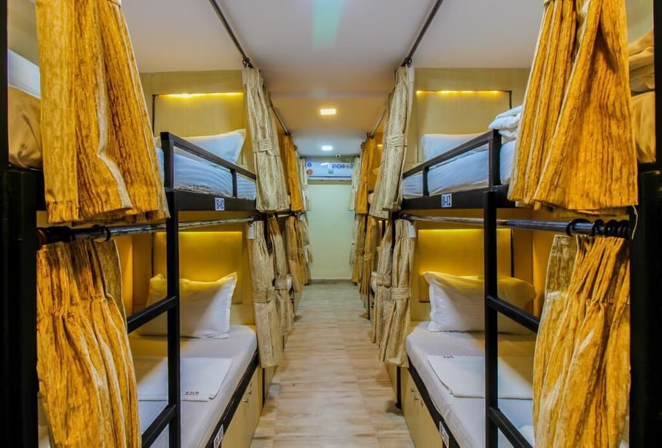 Executive Shared Dormitory | Living area