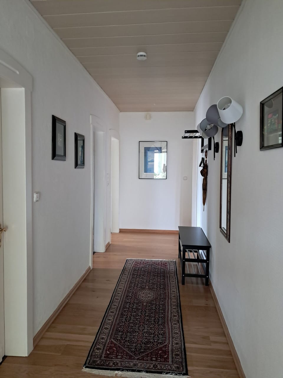 Comfort Apartment, 2 Bedrooms (2) | Living area | 80-cm flat-screen TV with satellite channels, TV