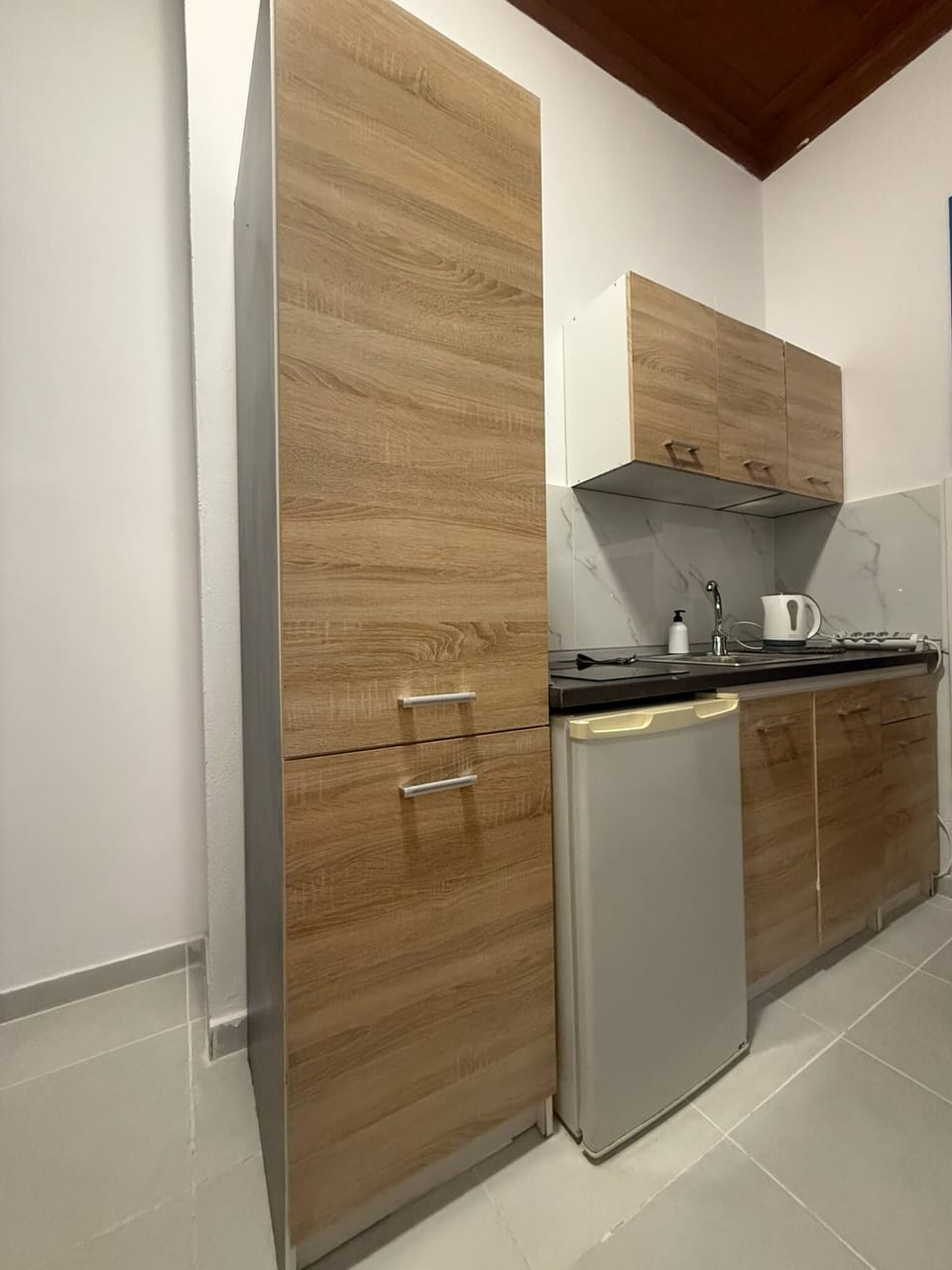 Exclusive Apartment, Sea View | 1 bedroom, in-room safe, iron/ironing board, free WiFi
