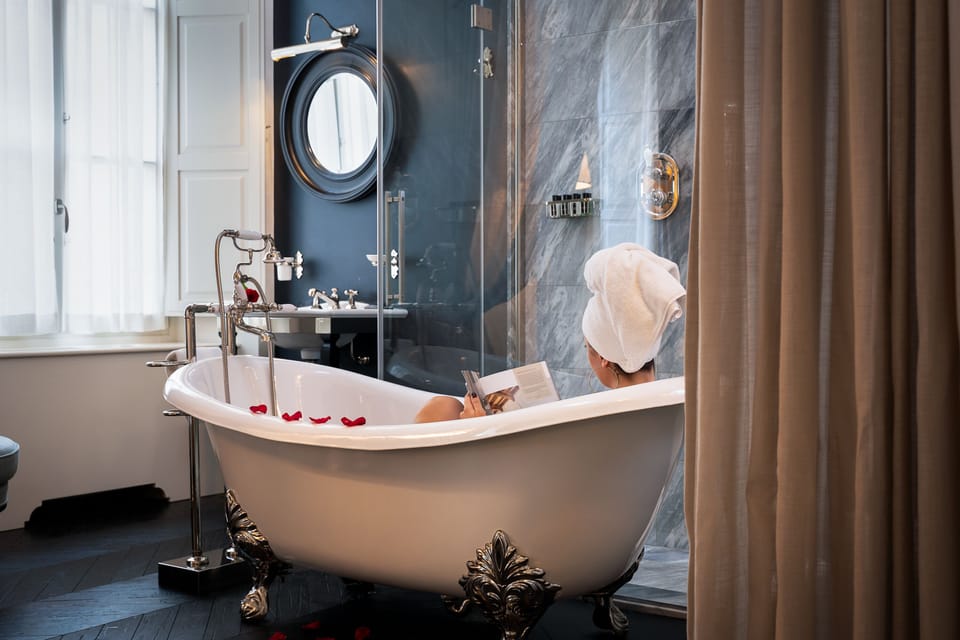 Deluxe Double Room | Room amenity