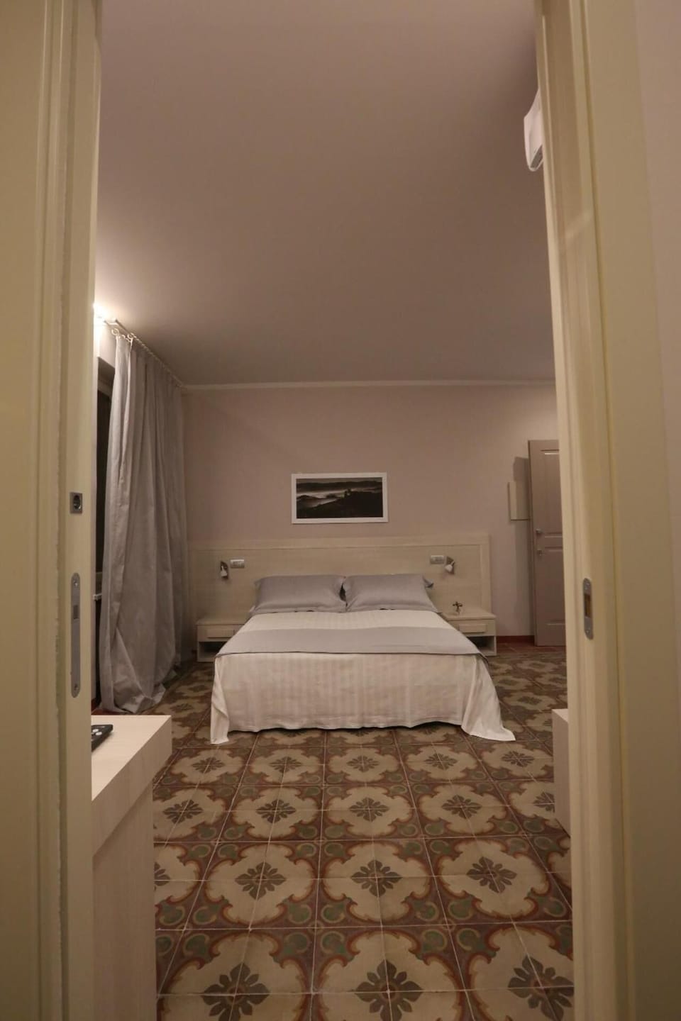 In-room safe, desk, free WiFi, bed sheets