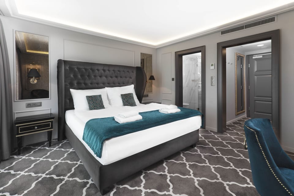 Superior Double Room | Premium bedding, Select Comfort beds, minibar, in-room safe