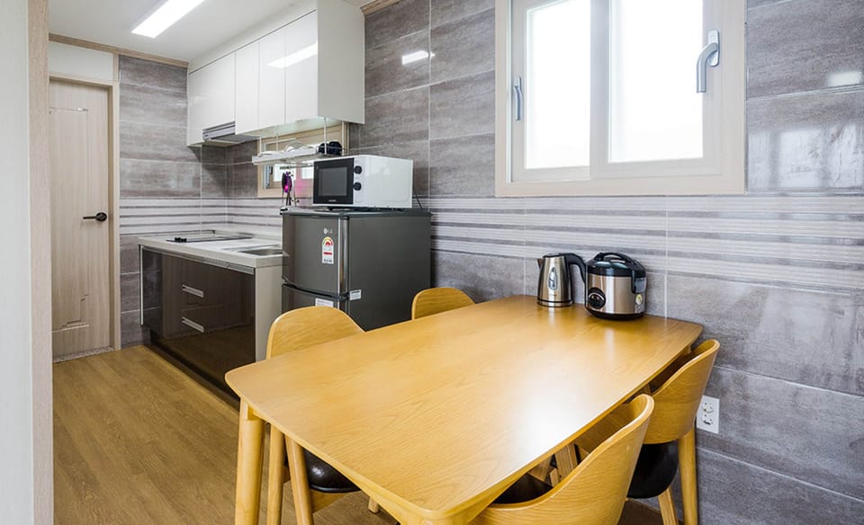 Family Room | In-room dining