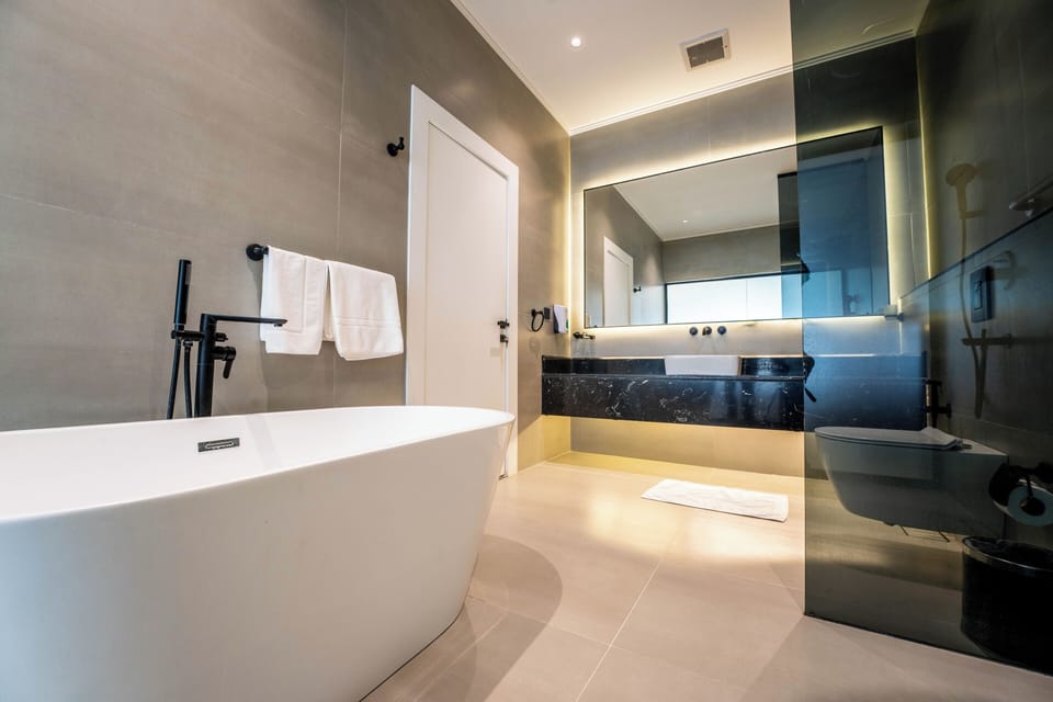 Grand Villa, 3 Bedrooms | Bathroom | Free toiletries, bathrobes, slippers, bidet
