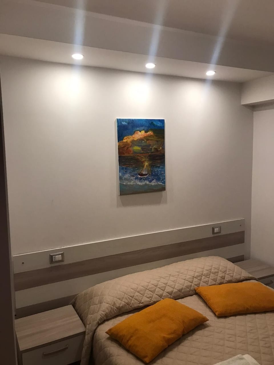 Premium bedding, free minibar items, in-room safe, soundproofing