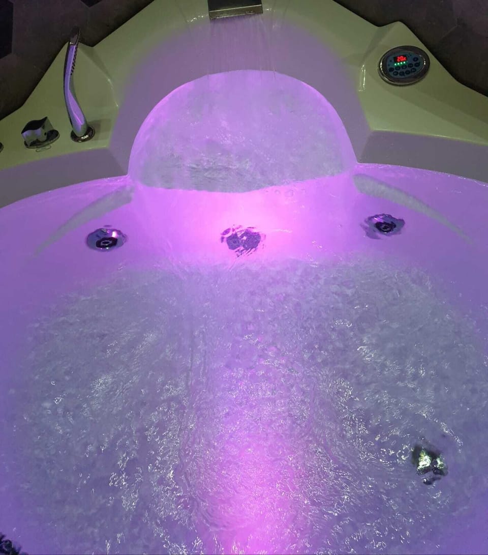 Double Room (Lavanda) | Jetted tub