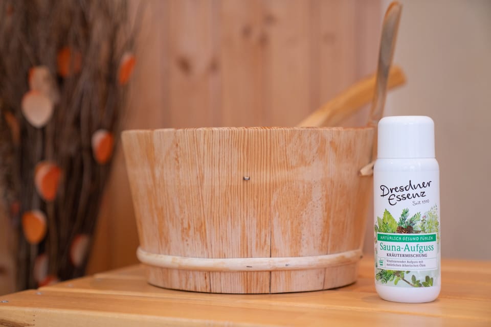 Sauna, steam room, body wraps, body scrubs, facials