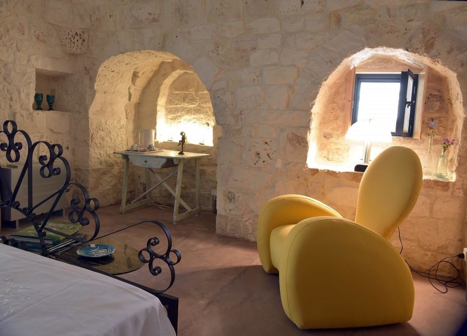 Suite (Trullo Pagliaio) | Egyptian cotton sheets, premium bedding, down comforters