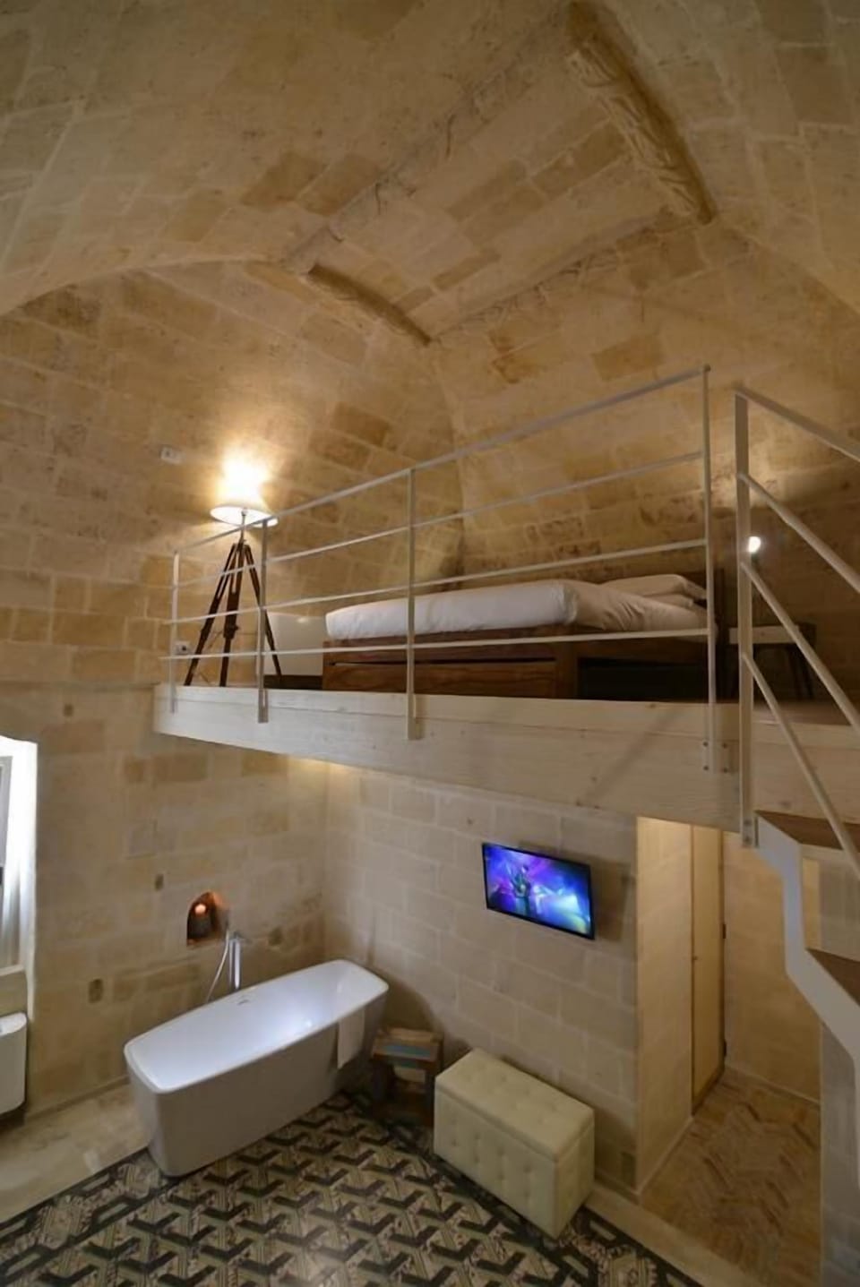 Double Room, Bathtub | Minibar, soundproofing, cribs/infant beds, free WiFi