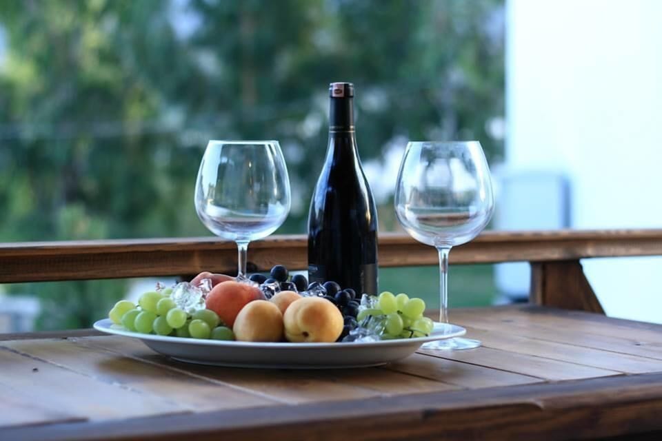 Standard Room | In-room dining