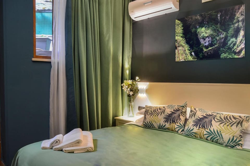 Minibar, in-room safe, desk, blackout drapes