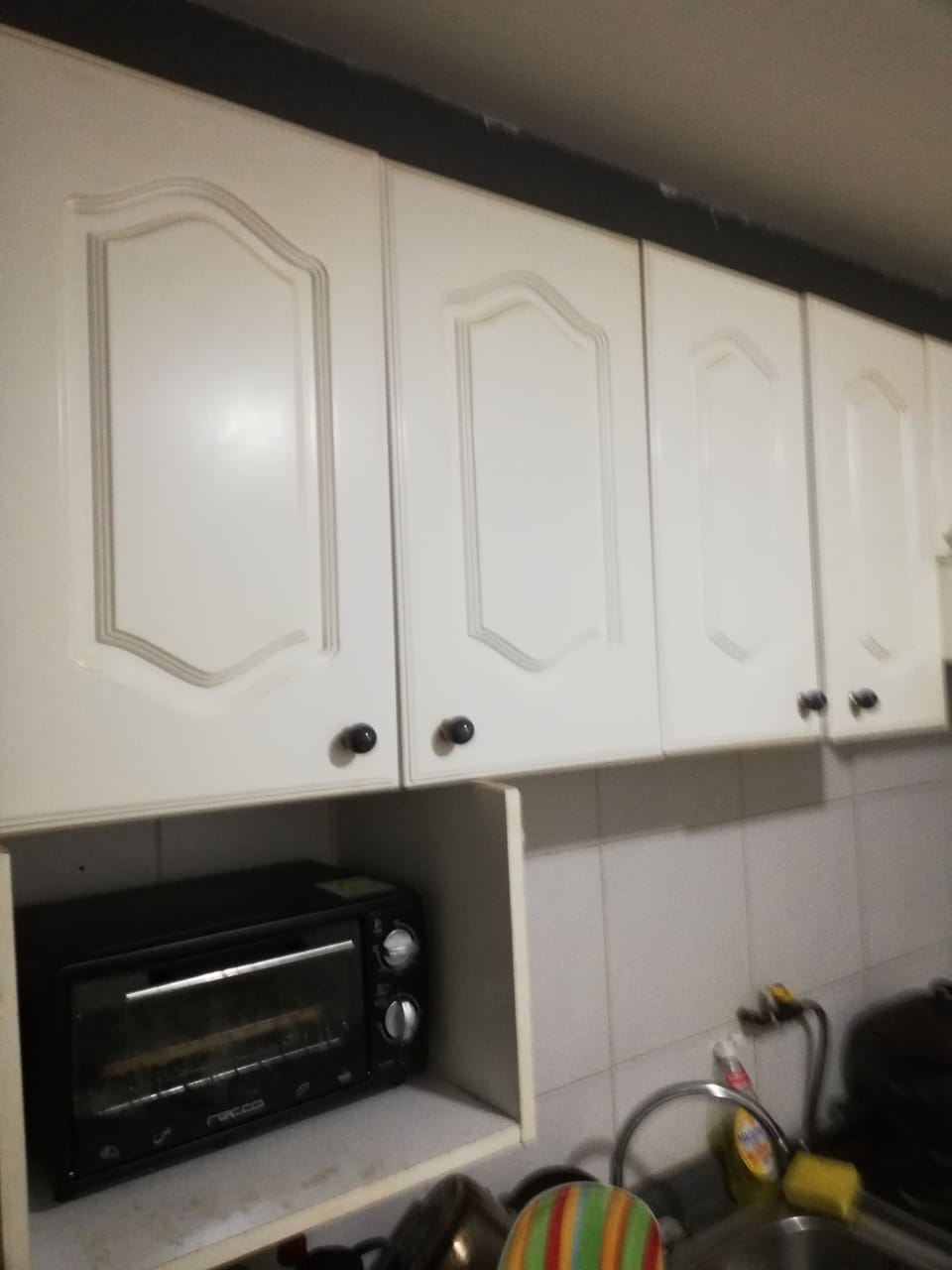 Family Room | Private kitchen | Fridge, microwave, oven, cookware/dishes/utensils
