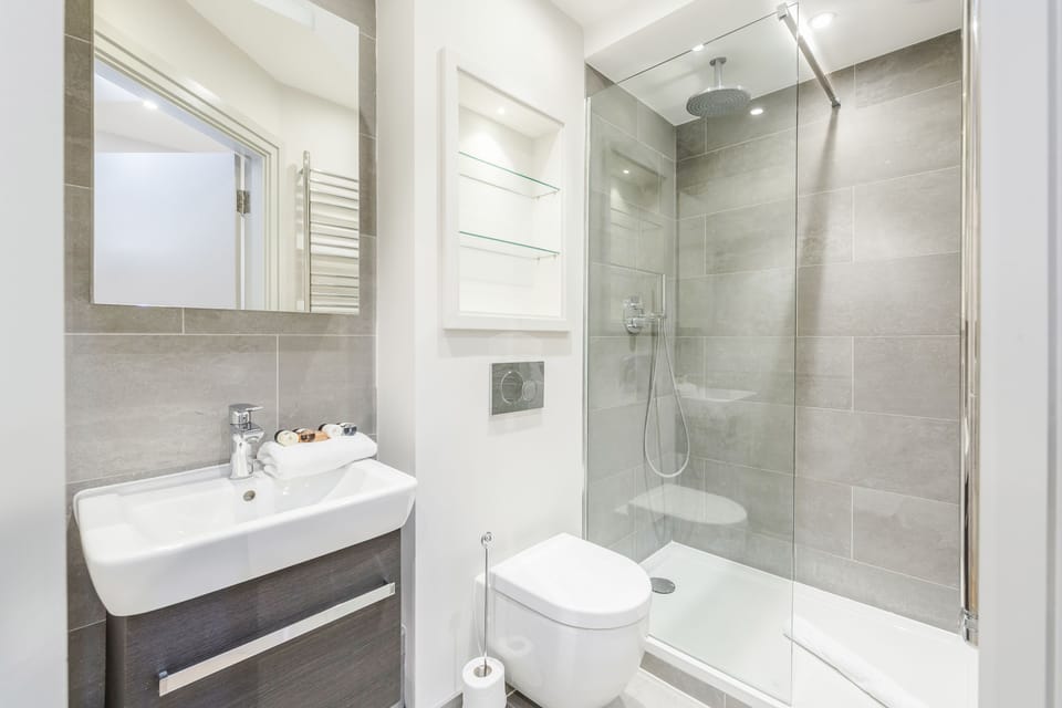 Roomspace Apartments -The Quadrant Apartment in Richmond