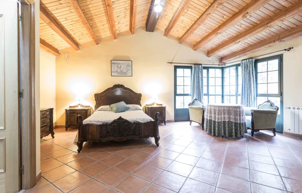 Comfort Double Room, 1 Double Bed (A) | Bed sheets, wheelchair access